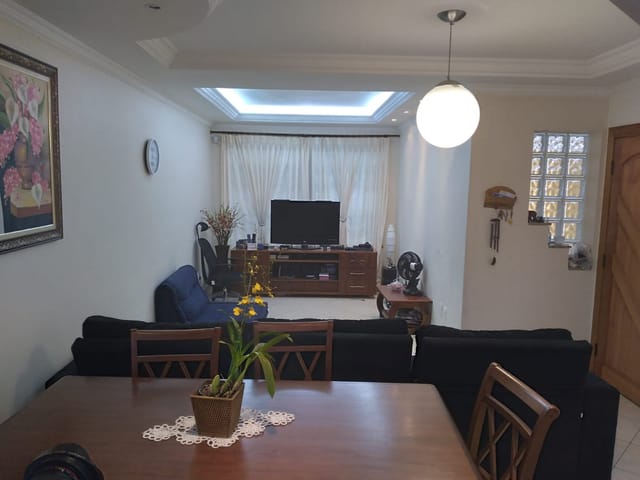 Foto do Sobrado - LINDO SOBRADO ESPAÇOSO COM 6X32, COM 3 DORMITÓRIOS, SENDO UMA SUÍTE,  À VENDA NO TATUAPÉ, COM EXCELENTE LOCALIZAÇÃO NO TATUAPÉ!!! | Unique Imóveis