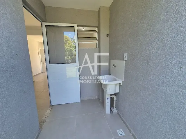 Sobrado com 104m² 2 quartos e 1 banheiro, à venda, no bairro Residencial Santa Izabel em Taubaté