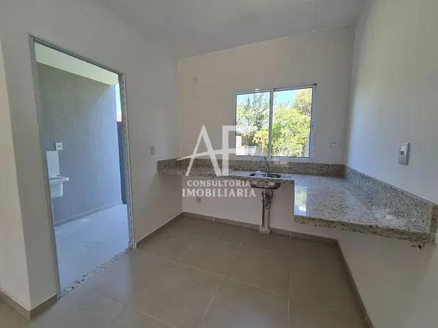 Sobrado com 104m² 2 quartos e 1 banheiro, à venda, no bairro Residencial Santa Izabel em Taubaté