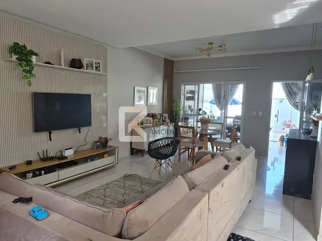 Sobrado com 150m² 2 quartos e 3 banheiros, à venda, no bairro Jardim Park Real em Indaiatuba