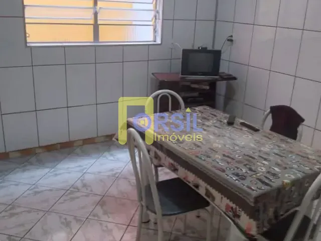 Sobrado com 132m² 3 quartos e 2 banheiros, à venda, no bairro Jundiapeba em Mogi das Cruzes