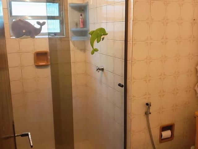 Sobrado com 127m² 4 quartos e 3 banheiros, à venda, no bairro Jardim Silveira em Barueri