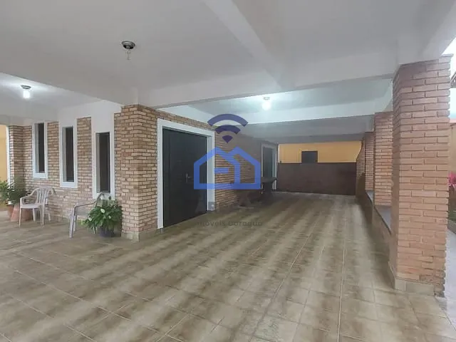 Sobrado com 286m² 3 quartos e 4 banheiros, à venda, no bairro Indaiá em Caraguatatuba