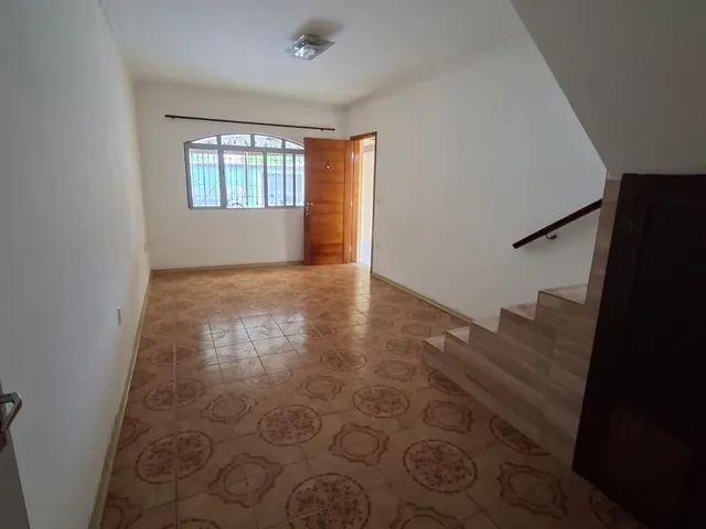 Sobrado 3 quartos e 2 banheiros, para alugar, no bairro Jardim Modelo em São Paulo