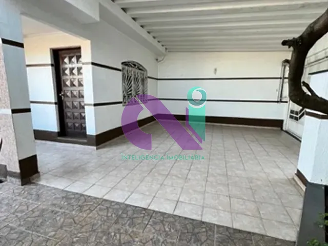 Sobrado 5 quartos e 2 banheiros, à venda, no bairro Vila Yolanda em Osasco