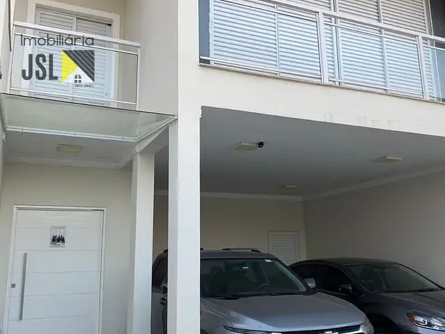 Sobrado com 350m² 5 quartos e 3 banheiros, à venda, no bairro Portal das Colinas em Guaratinguetá