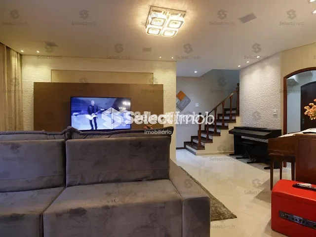 Sobrado com 252m² 3 quartos e 2 banheiros, à venda, no bairro Jardim Primavera em Mauá