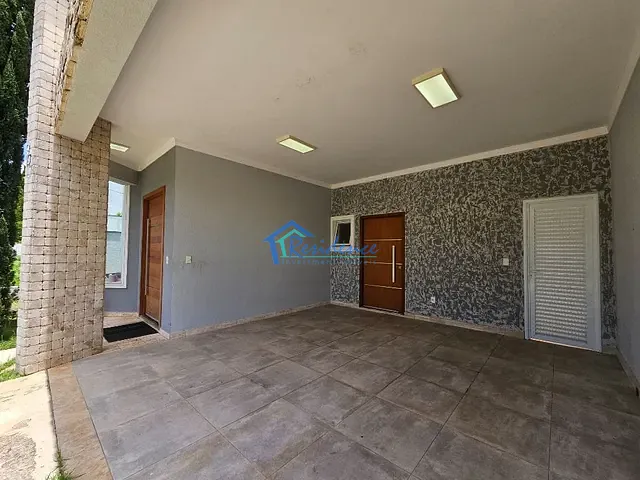 Sobrado com 300m² 3 quartos e 2 banheiros, para alugar, no bairro Jardim Residencial Alto De Itaici em Indaiatuba