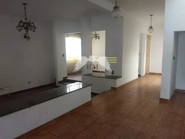 Sobrado com 360m² 3 quartos e 5 banheiros, à venda ou para alugar, no bairro Jardim Vila Formosa em São Paulo