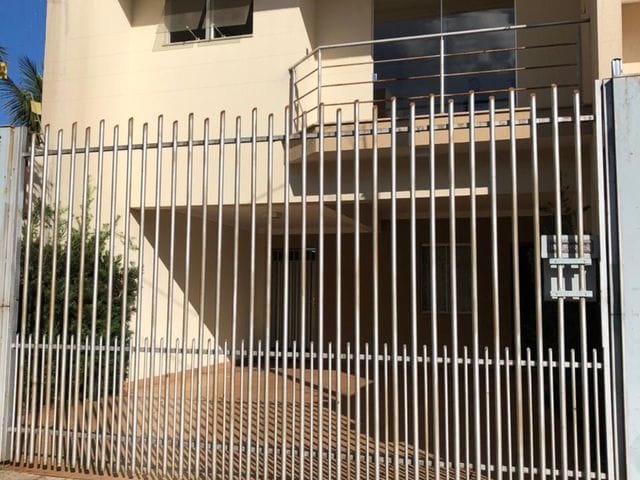 Foto do Sobrado - Sobrado para locação, Jardim Novo Horizonte, Maringá, PR | Villeman Imóveis