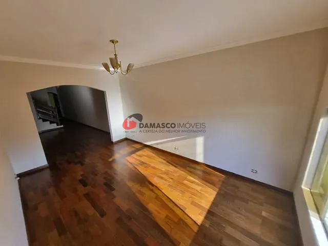 Sobrado com 170m² 3 quartos e 5 banheiros, à venda, no bairro Campestre em Santo André