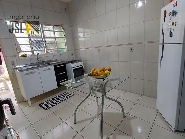 Sobrado com 58m² 2 quartos e 1 banheiro, à venda, no bairro Vila André Martins em Caçapava