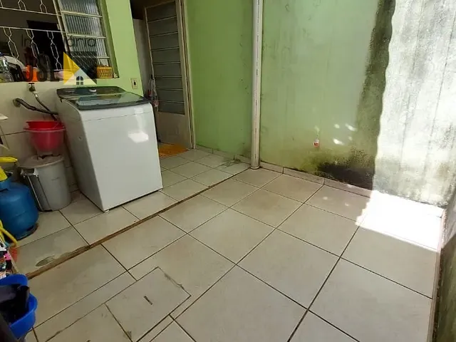 Sobrado com 58m² 2 quartos e 1 banheiro, à venda, no bairro Vila André Martins em Caçapava