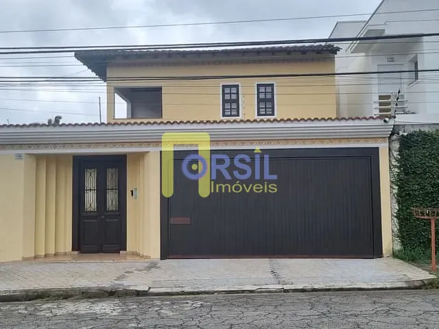 Sobrado com 400m² 4 quartos e 5 banheiros, à venda, no bairro Vila Oliveira em Mogi das Cruzes