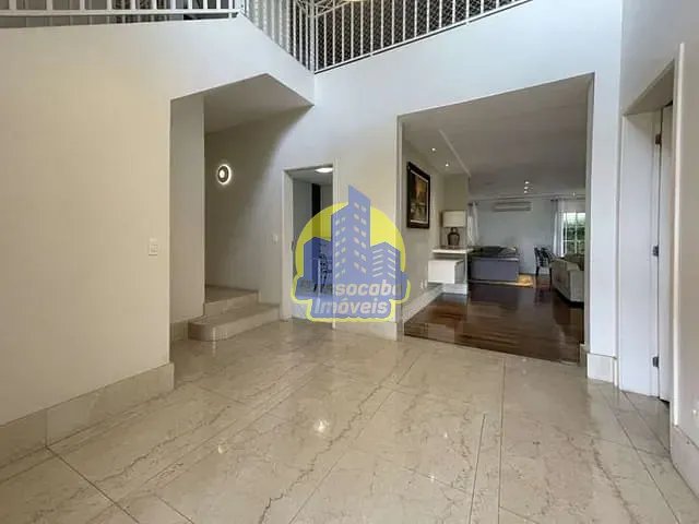 Sobrado com 1127m² 4 quartos e 6 banheiros, à venda, no bairro Bosque do Vianna em Cotia