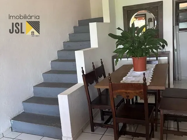 Sobrado com 175m² 2 quartos e 1 banheiro, à venda, no bairro Parque Residencial Santo André em Caçapava