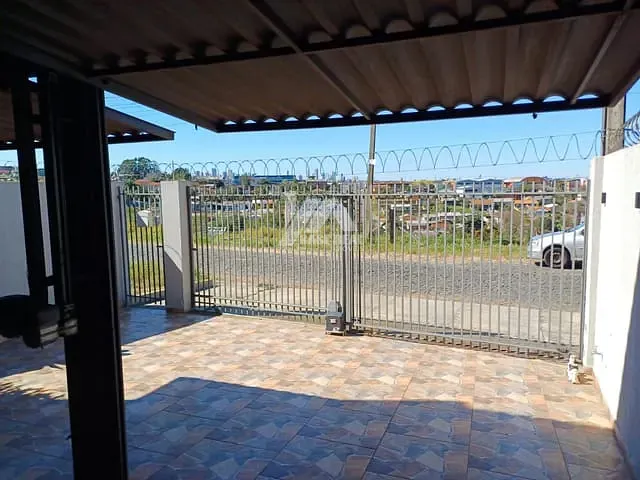 Sobrado com 127m² 3 quartos e 3 banheiros, à venda, no bairro Chapada em Ponta Grossa