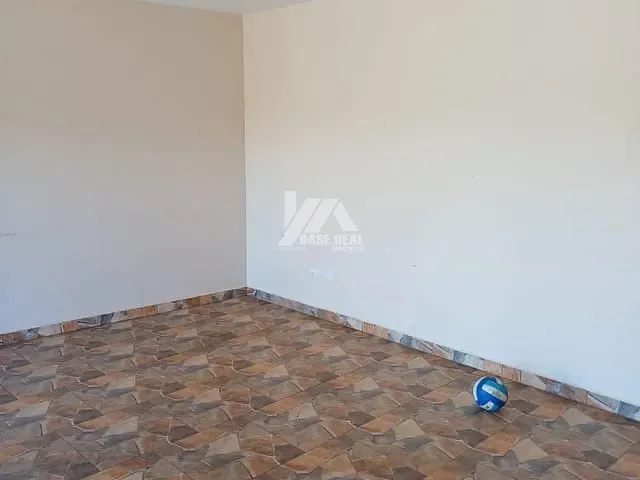 Sobrado com 127m² 3 quartos e 3 banheiros, à venda, no bairro Chapada em Ponta Grossa