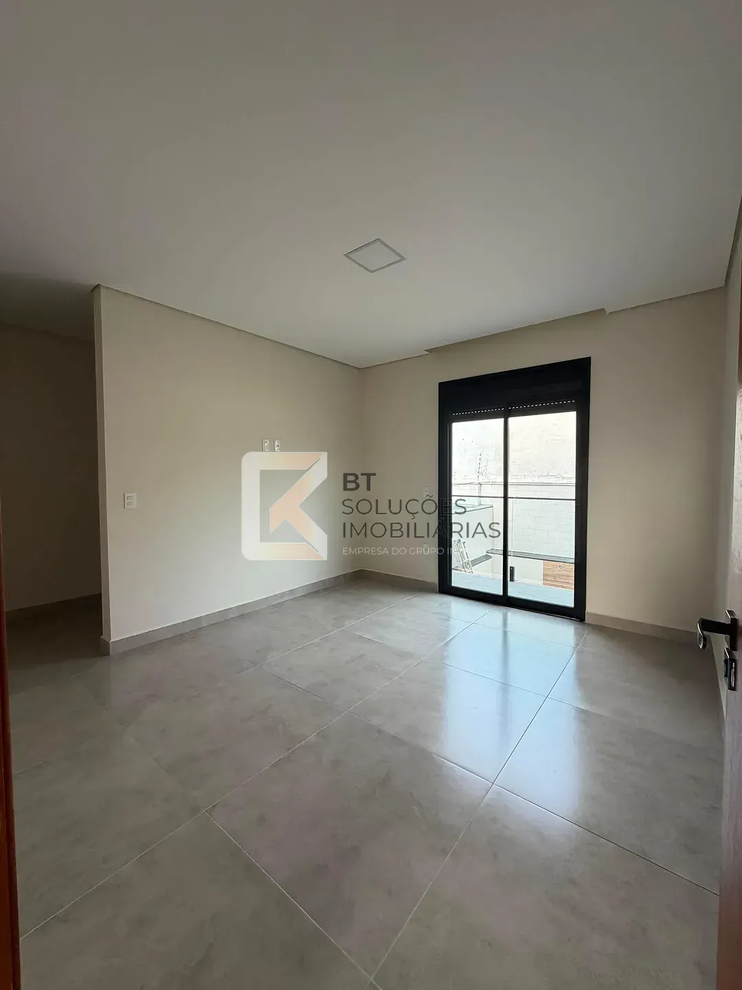 Sobrado, 3 quartos, 240 m² - Foto 4