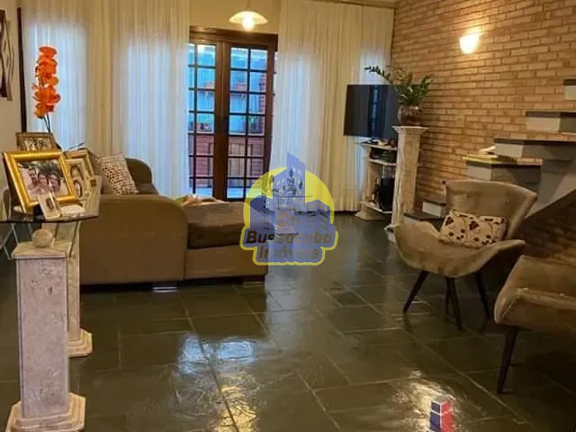 Sobrado com 265m² 3 quartos e 4 banheiros, à venda, no bairro Jardim D Abril em Osasco
