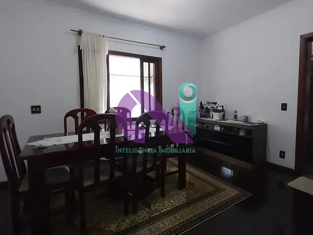 Sobrado com 250m² 5 quartos e 7 banheiros, à venda, no bairro City Bussocaba em Osasco