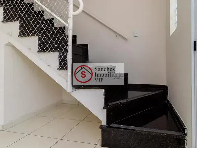 Sobrado 3 quartos e 2 banheiros, à venda, no bairro Vila Prudente em São Paulo