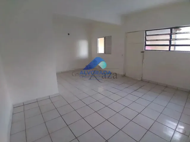 Sobrado com 180m² 5 quartos e 3 banheiros, à venda, no bairro Centro em São José Dos Campos