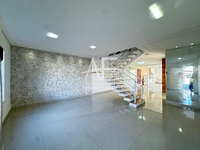 Sobrado com 275m², para alugar, no bairro Campos Do Conde em Tremembé