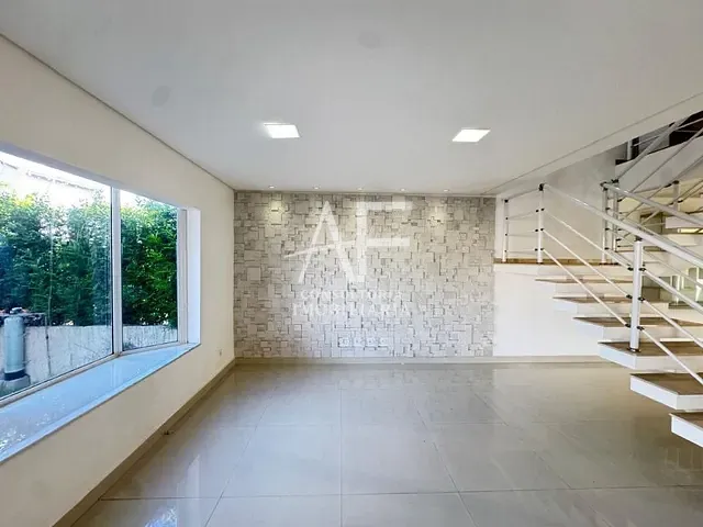Sobrado com 275m², para alugar, no bairro Campos Do Conde em Tremembé