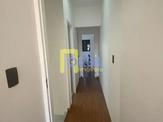 Sobrado com 99m² 3 quartos e 3 banheiros, à venda, no bairro Jardim Aeroporto I em Mogi das Cruzes