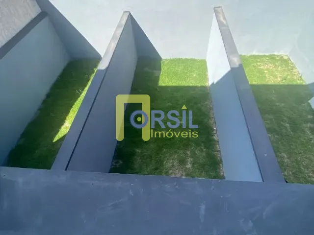 Sobrado com 99m² 3 quartos e 3 banheiros, à venda, no bairro Jardim Aeroporto I em Mogi das Cruzes