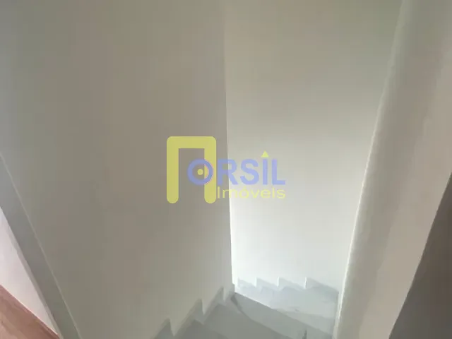 Sobrado com 99m² 3 quartos e 3 banheiros, à venda, no bairro Jardim Aeroporto I em Mogi das Cruzes