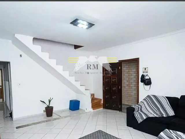 Sobrado com 120m² 3 quartos e 1 banheiro, à venda, no bairro Vila Dona Sara em São Paulo