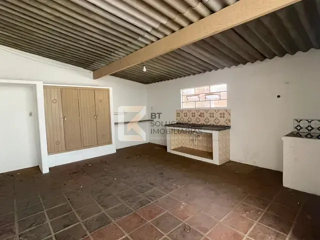 Sobrado com 250m² 3 quartos e 2 banheiros, para alugar, no bairro Cidade Nova em Indaiatuba