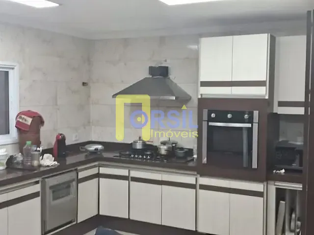 Sobrado com 372m² 4 quartos e 2 banheiros, à venda, no bairro Cidade Parquelandia em Mogi das Cruzes