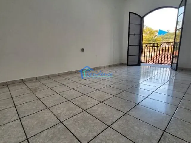 Sobrado com 299m² 3 quartos e 2 banheiros, à venda, no bairro Jardim Alice em Indaiatuba