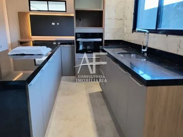 Sobrado com 175m² 3 quartos e 3 banheiros, à venda, no bairro Morada dos Nobres em Taubaté