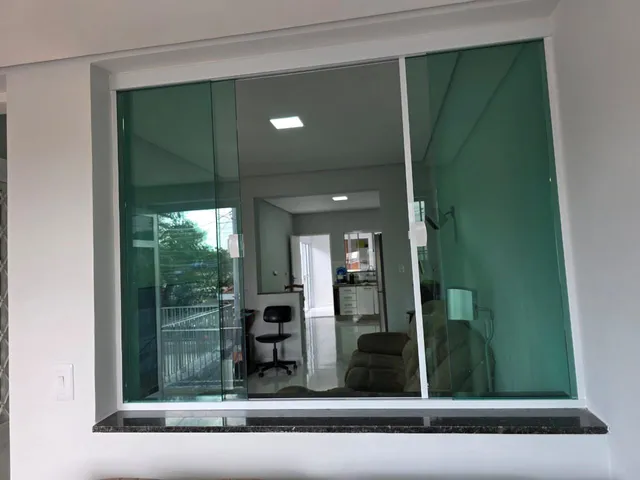 Sobrado com 200m² 2 quartos e 2 banheiros, à venda, no bairro Vila Nivi em São Paulo