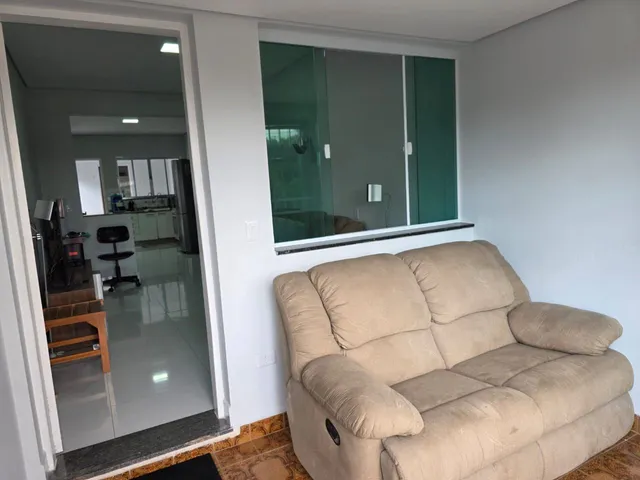 Sobrado com 200m² 2 quartos e 2 banheiros, à venda, no bairro Vila Nivi em São Paulo
