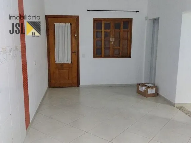 Sobrado com 162m² 4 quartos e 2 banheiros, à venda, no bairro Borda da Mata em Caçapava