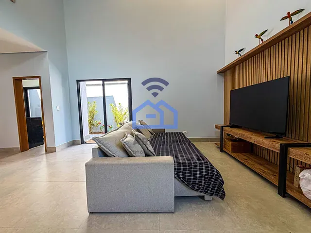 Sobrado com 300m² 3 quartos e 2 banheiros, à venda, no bairro Park Imperial em Caraguatatuba