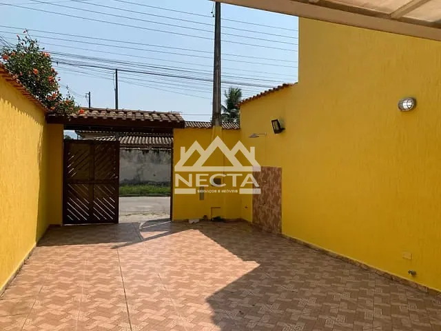Sobrado com 150m² 2 quartos e 2 banheiros, à venda, no bairro Travessão em Caraguatatuba
