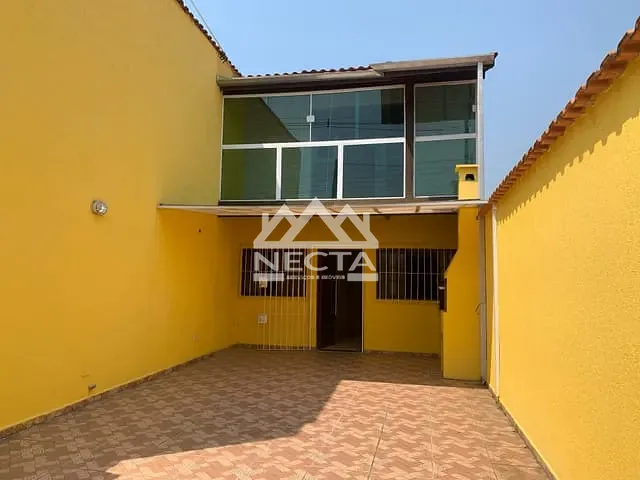Sobrado com 150m² 2 quartos e 2 banheiros, à venda, no bairro Travessão em Caraguatatuba