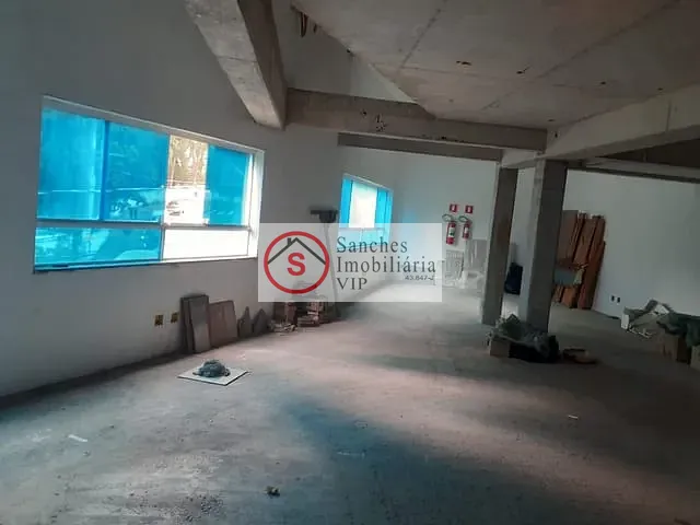 Sobrado 3 quartos e 2 banheiros, à venda, no bairro Centro em Diadema