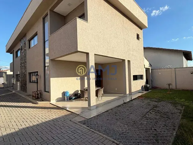 Sobrado 3 quartos e 4 banheiros, à venda, no bairro Jardim Atlântico em Goiânia