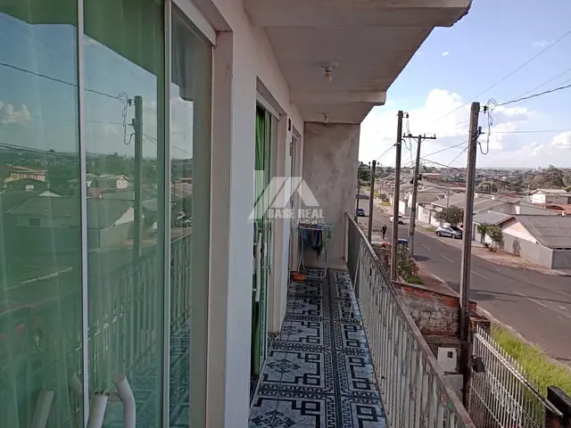 Sobrado 5 quartos e 5 banheiros, à venda, no bairro Jardim Carvalho em Ponta Grossa