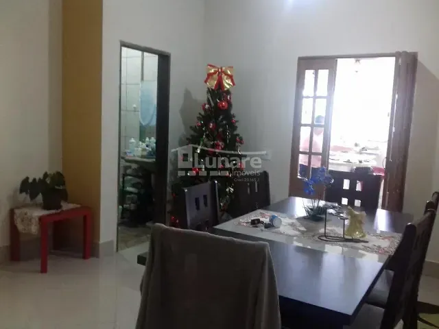 Sobrado com 198m² 3 quartos e 4 banheiros, à venda, no bairro Jardim Nathalie em Mogi das Cruzes