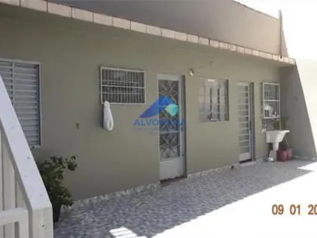 Sobrado com 250m² 4 quartos e 2 banheiros, à venda, no bairro Jardim Olímpia em São José Dos Campos