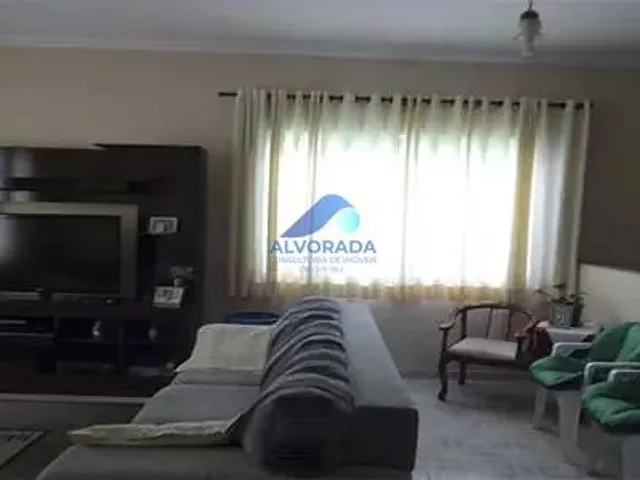 Sobrado com 250m² 4 quartos e 2 banheiros, à venda, no bairro Jardim Olímpia em São José Dos Campos