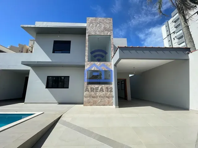 Sobrado com 304m² 4 quartos e 4 banheiros, à venda, no bairro Indaiá em Caraguatatuba